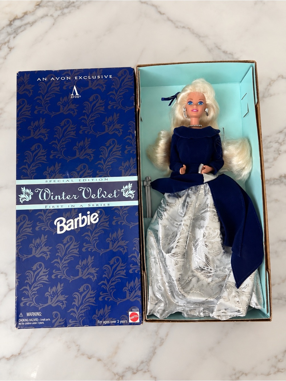 Vintage 1995 Winter Velvet Barbie – Avon Exclusive Special Ed. – 1st in Series